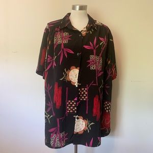 Ladies flowered top .